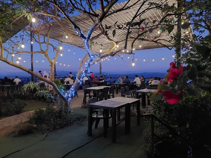 Restaurants with Panoramic Views in San Salvador 5