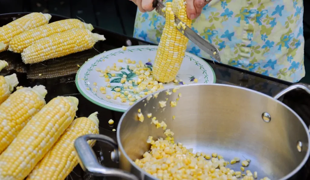 Discover Salvadoran gastronomy and its most iconic dishes. 2